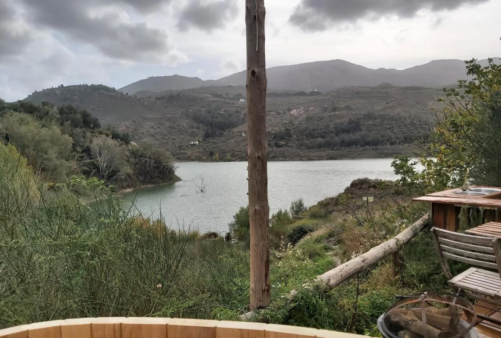 La Calma Y La Caravana Melegis Campsite